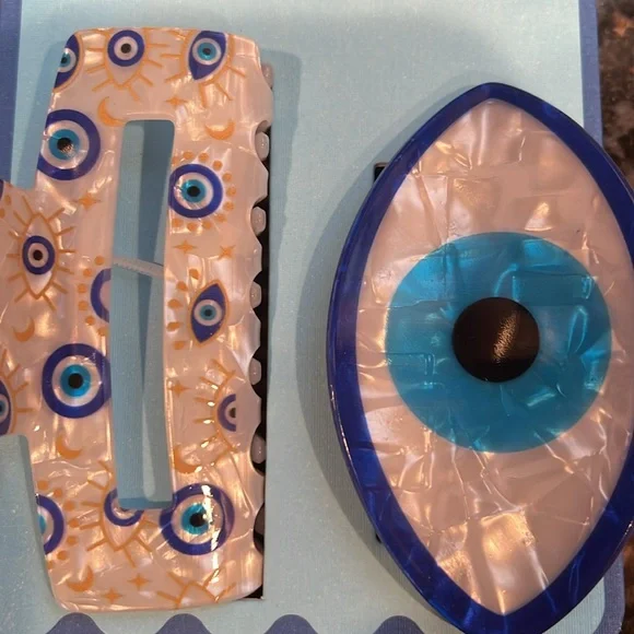Sunday State hair claw clips, evil eye NEW! VIRAL! - Picture 4 of 4